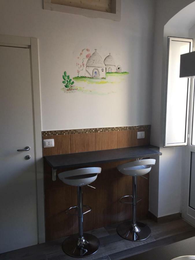 Suite 30 Mq Palo del Colle エクステリア 写真